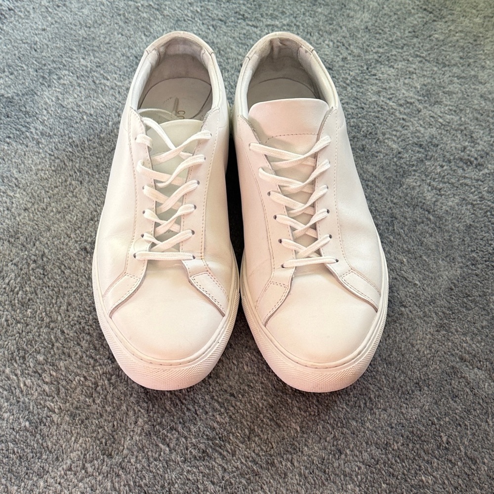 Common Projects Achilles Low LIKE NEW! White Sneakers